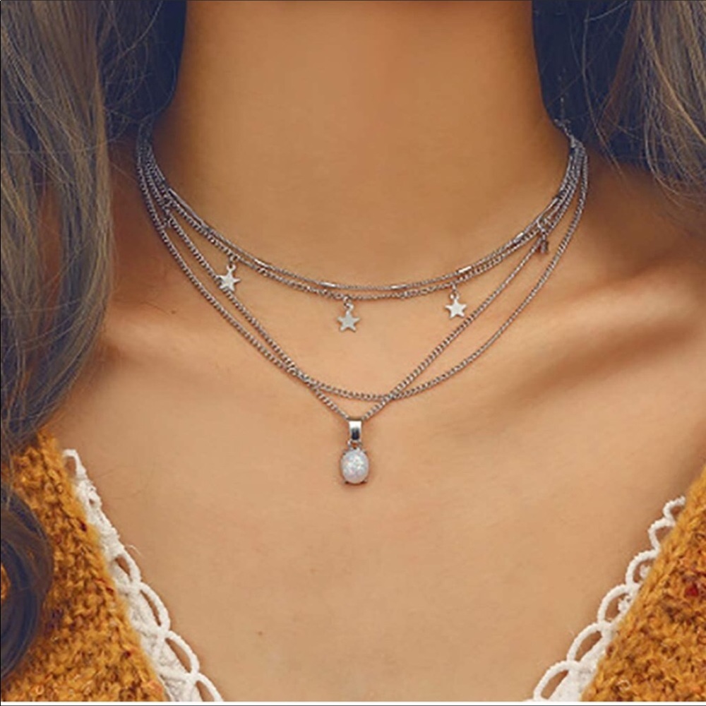 💕NIB Silvertone Boho Layered Opal Pendant Necklace💕